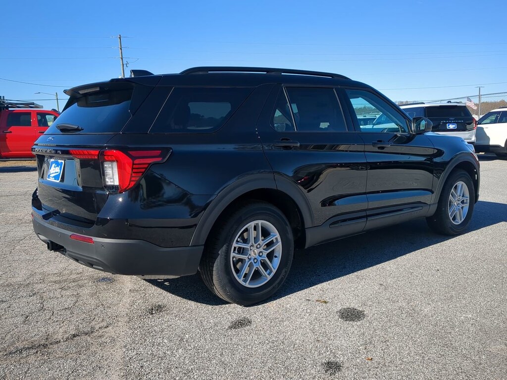 New 2026 Ford Explorer Active w/200A Pkg SUV
