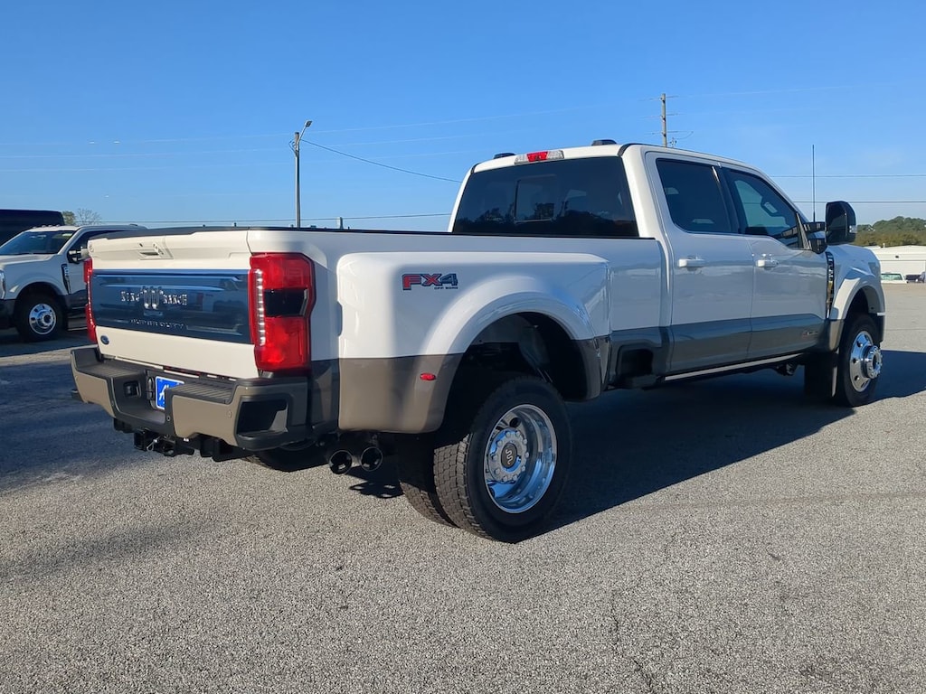 New 2026 Ford Super Duty F-450 DRW King Ranch TRUCK