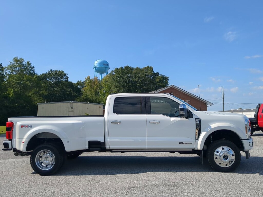 Certified 2024 Ford Superduty Incomplete Platinum DRW CREW CAB LONG BED TRUCK