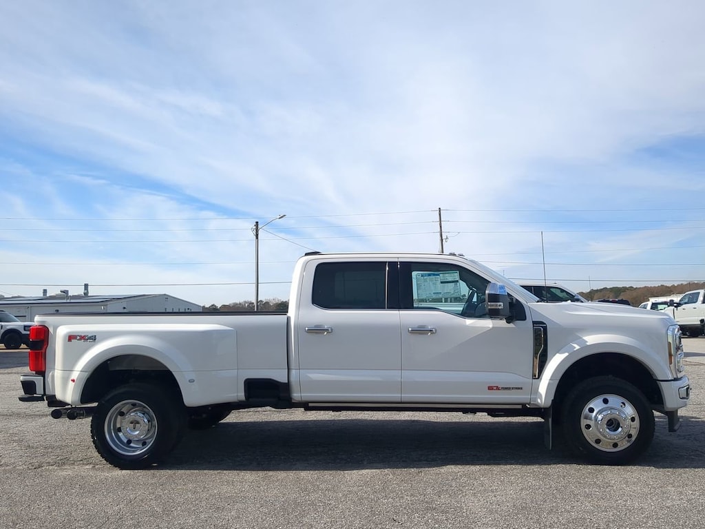 Used 2025 Ford F-450 Platinum DRW Crew Cab Long Bed Truck