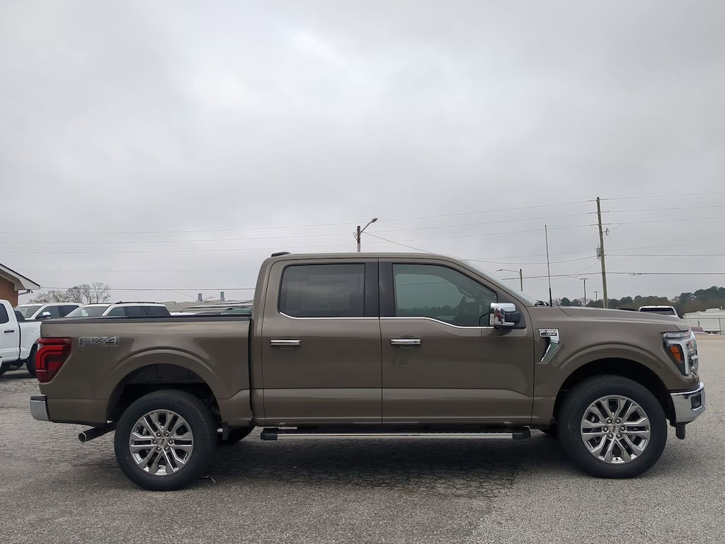 New 2025 Ford F-150 LARIAT TRUCK