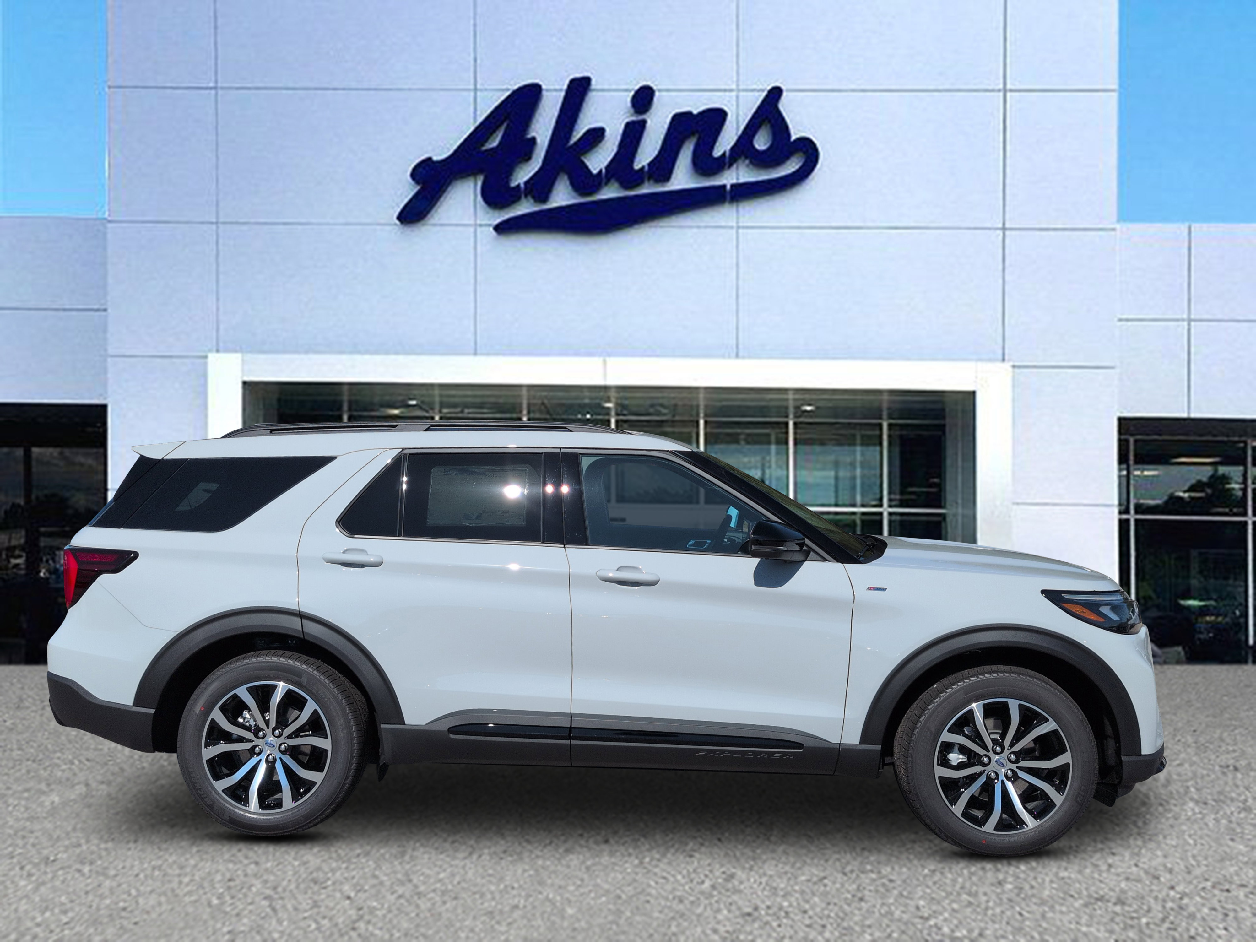 New 2027 Ford Explorer ST-Line SUV