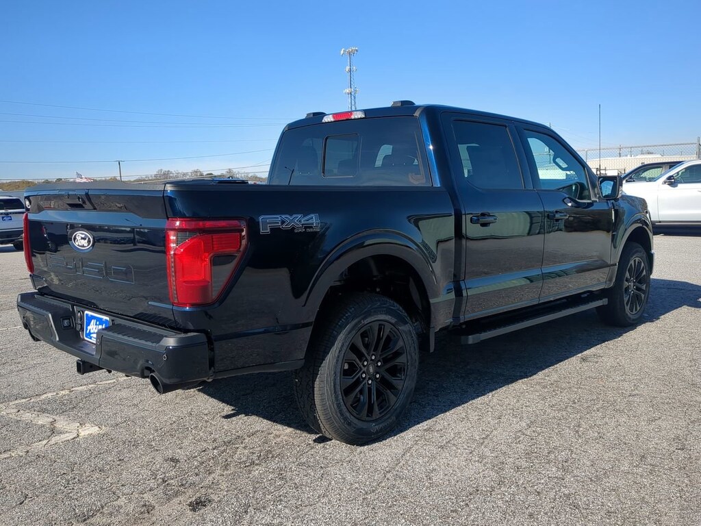 New 2025 Ford F-150 XLT F150 Supercrew 4WD 145 XLT