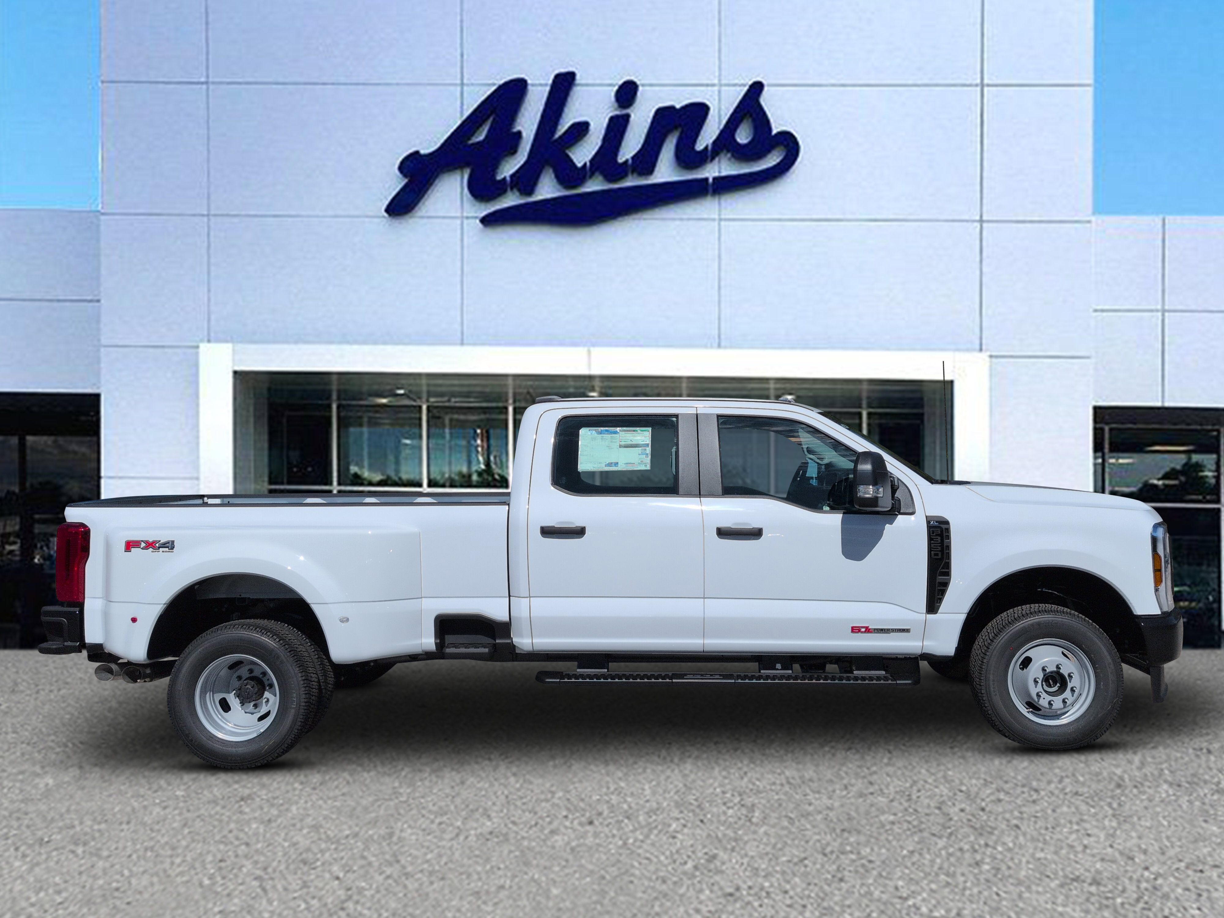  Ford Super Duty F-350 DRW