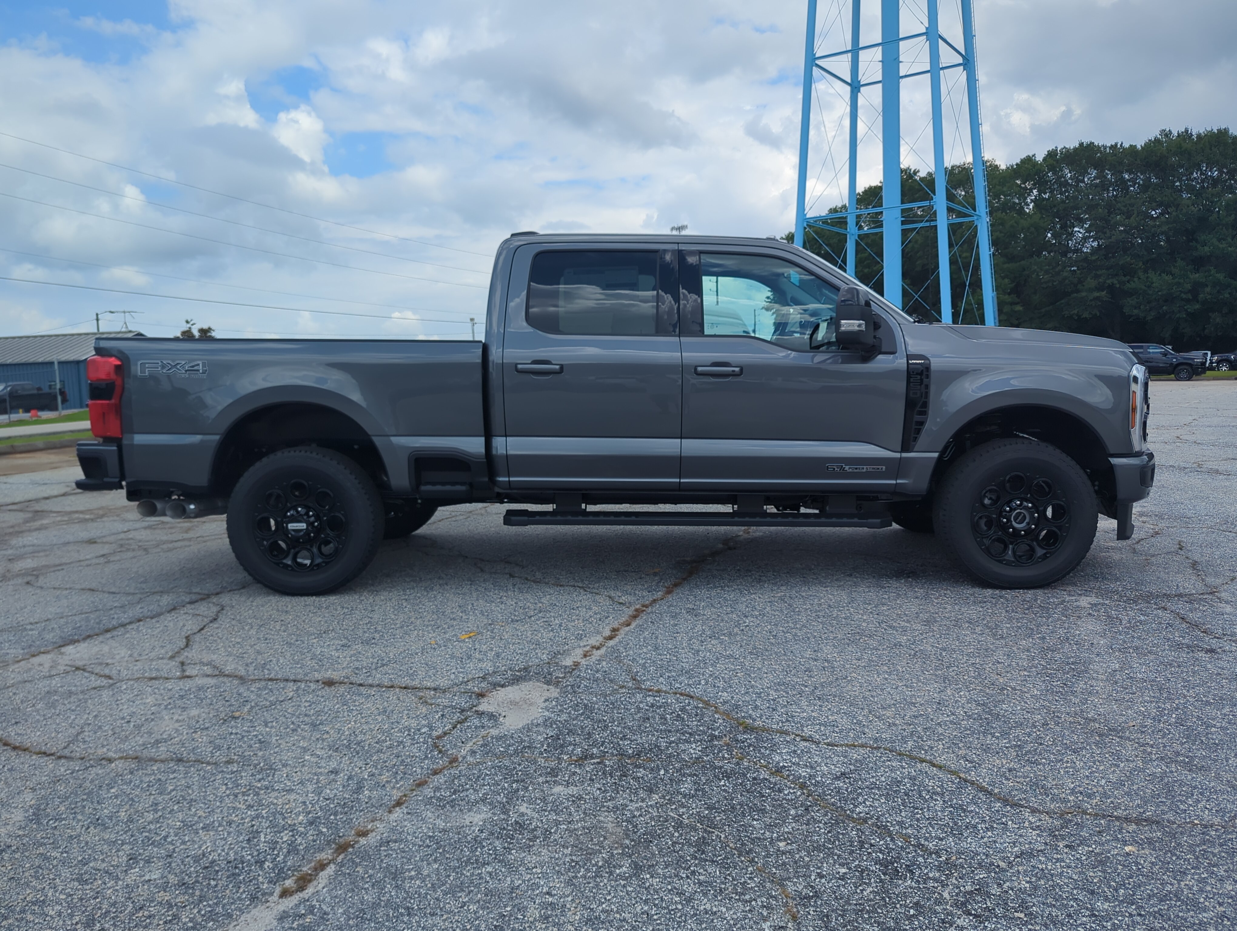New 2026 Ford Super Duty F-250 SRW LARIAT TRUCK
