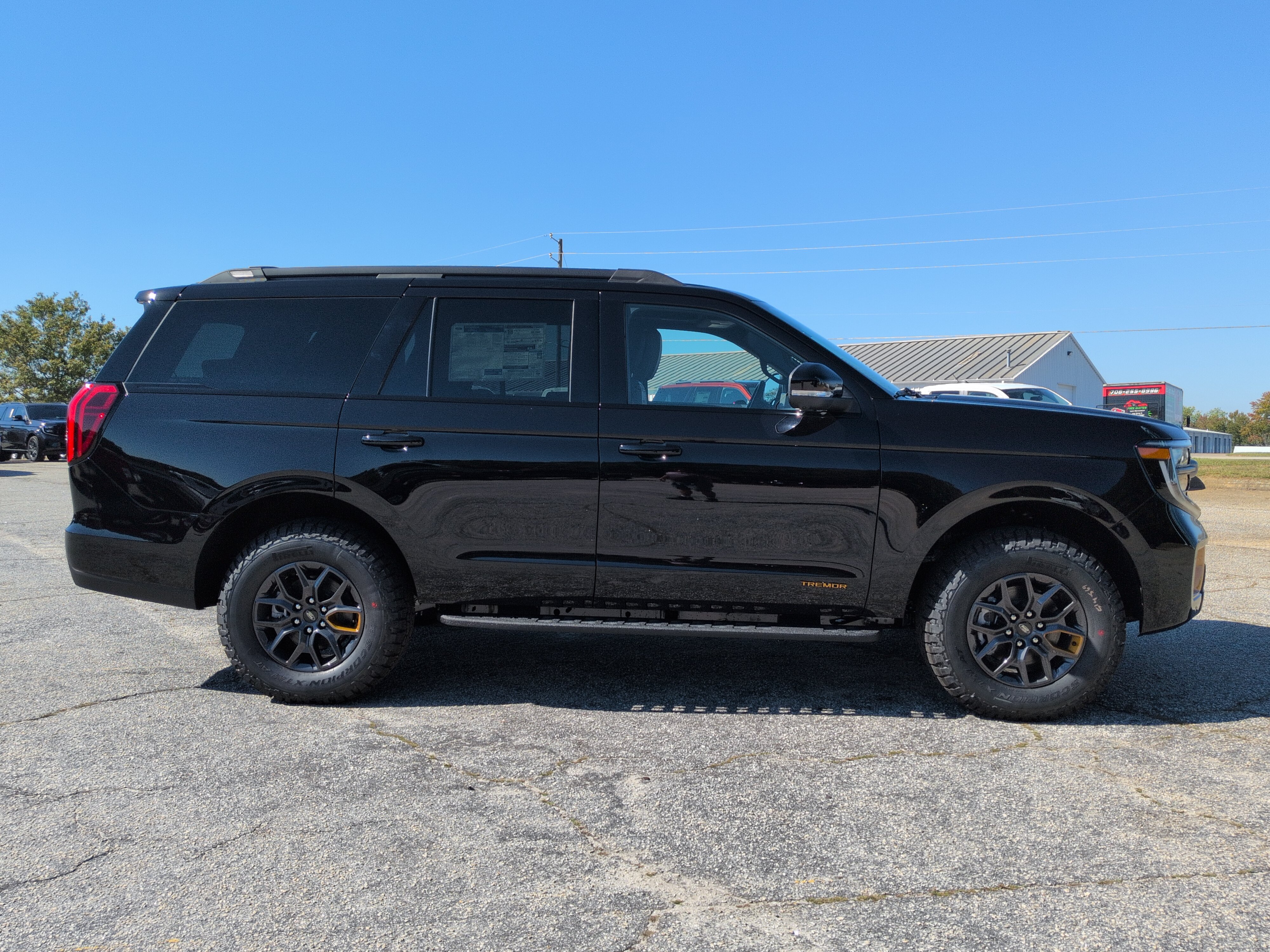 New 2027 Ford Expedition Tremor SUV