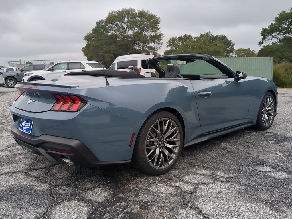 New 2025 Ford Mustang EcoBoost Premium CAR