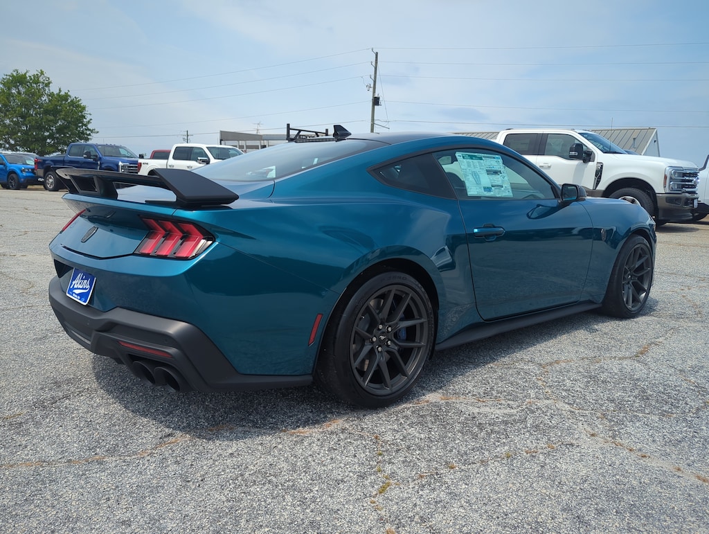 New 2026 Ford Mustang Dark Horse CAR