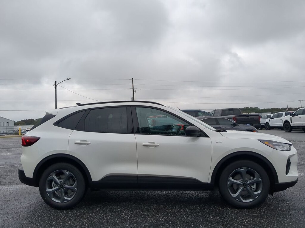 New 2026 Ford Escape ST-Line SUV