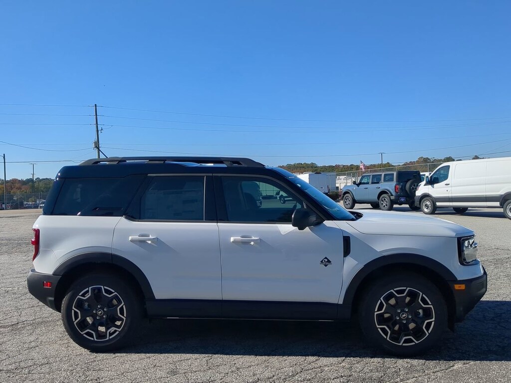 New 2025 Ford Bronco Sport Outer Banks SUV