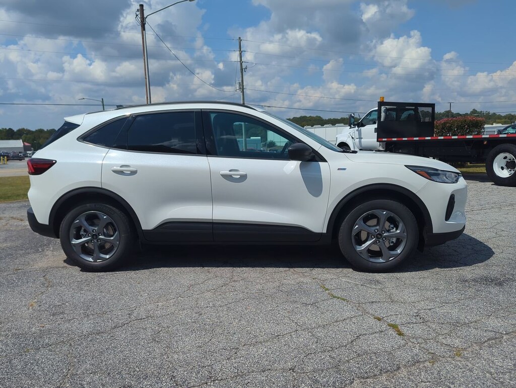 New 2026 Ford Escape ST-Line SUV