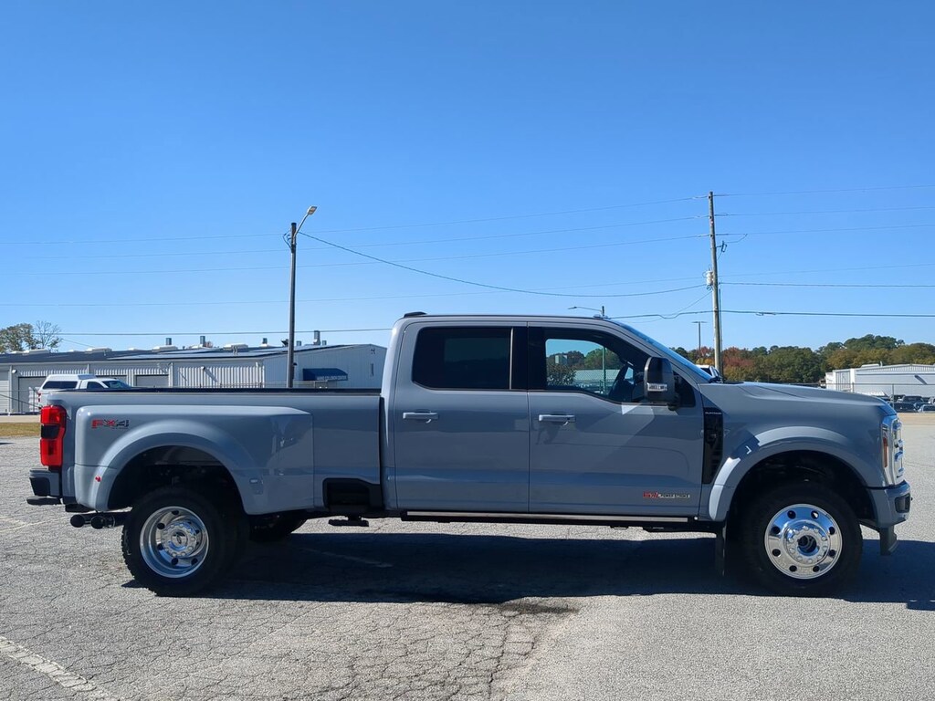 Used 2025 Ford F-450 Platinum DRW Crew Cab Long Bed Truck