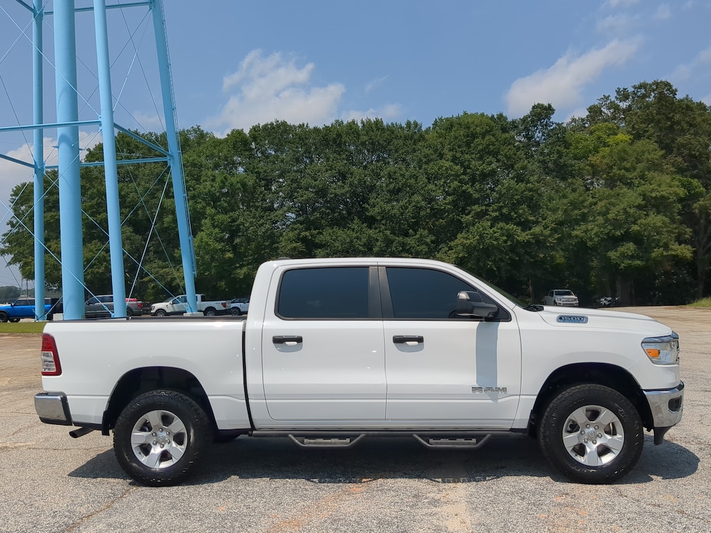 Certified 2024 Ram 1500 BIG Horn/Lone Star CREW CAB SHORT BED TRUCK