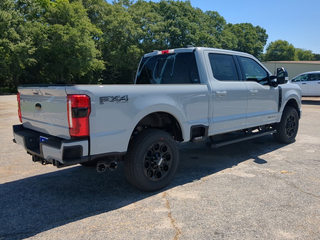 New 2026 Ford Super Duty F-250 SRW Lariat TRUCK