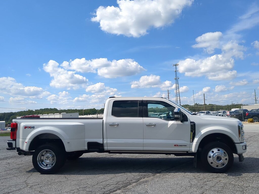 Certified 2024 Ford Superduty Incomplete Platinum DRW CREW CAB LONG BED TRUCK