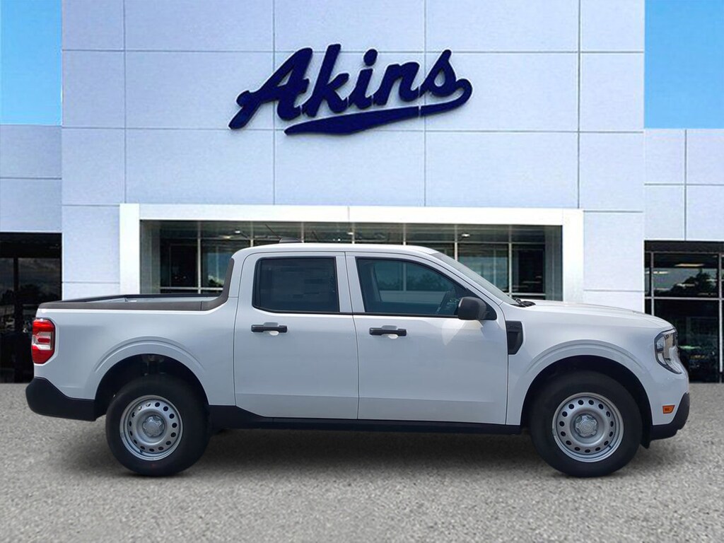 New 2025 Ford Maverick XL TRUCK