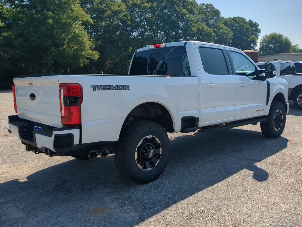 New 2026 Ford Super Duty F-250 SRW LARIAT TREMOR TRUCK