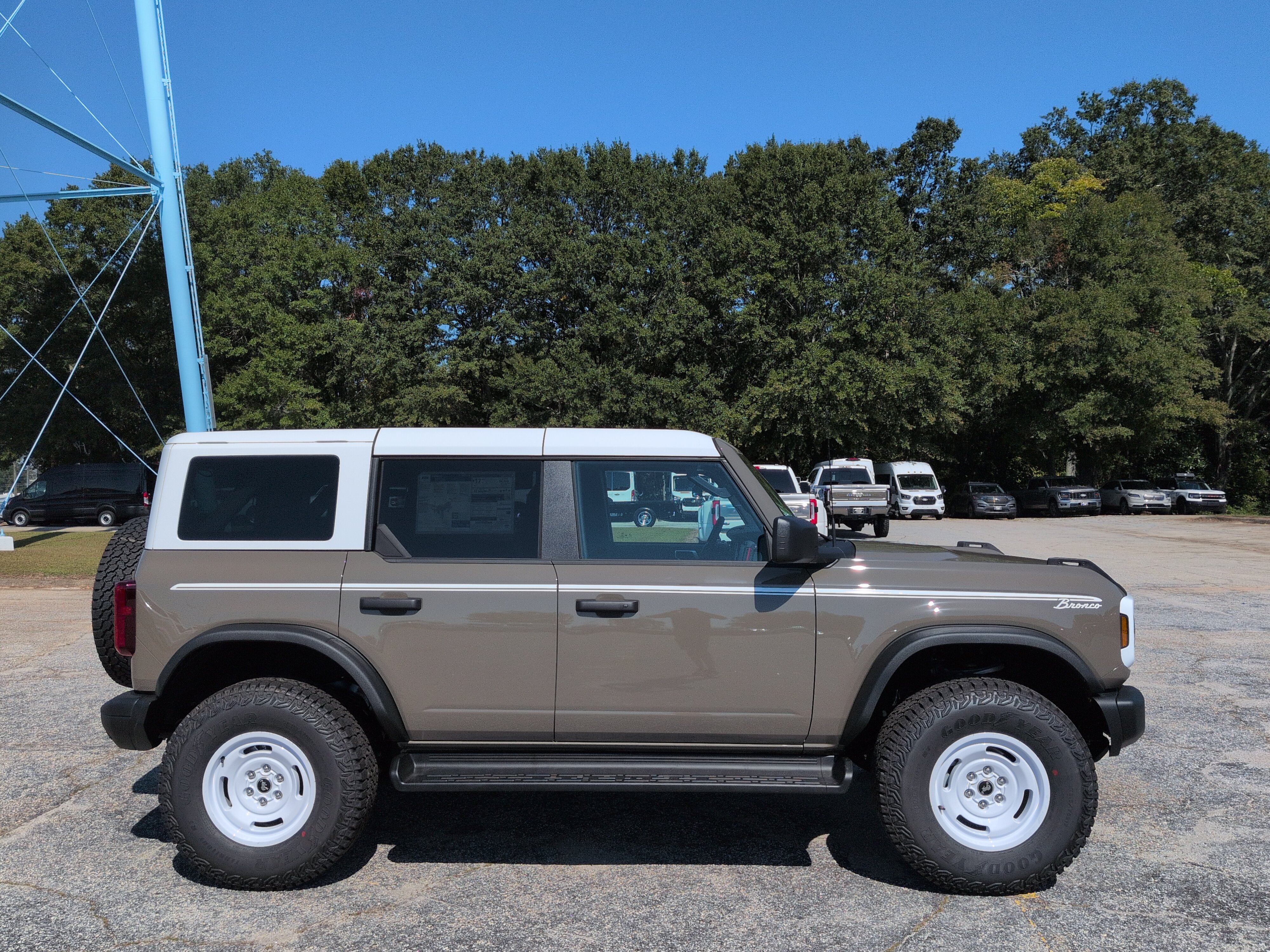 New 2026 Ford Bronco Heritage Edition SUV