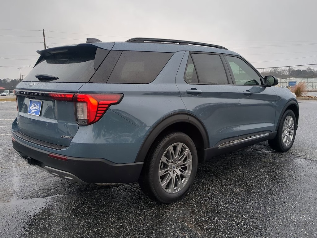 New 2025 Ford Explorer Active SUV