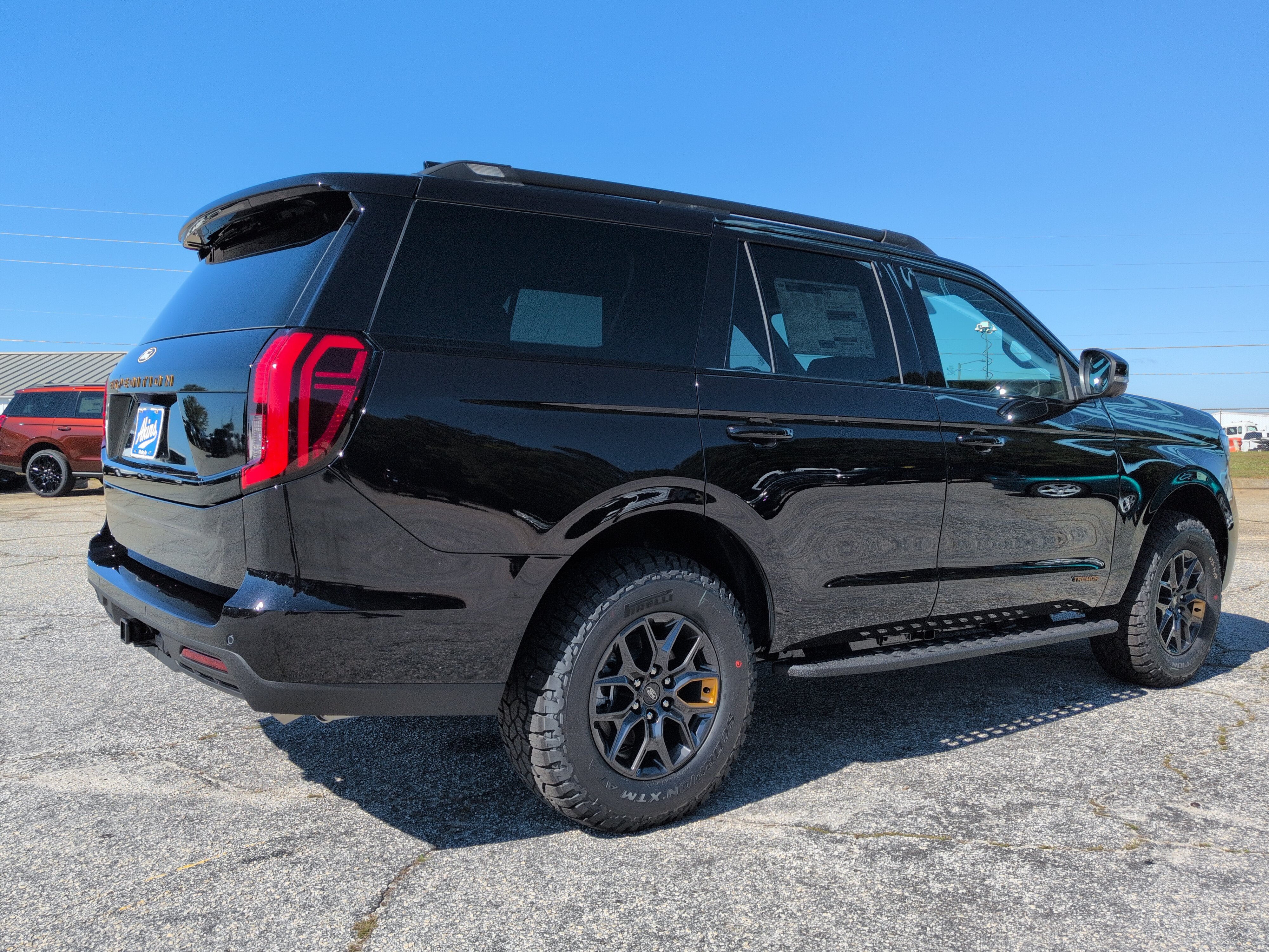 New 2027 Ford Expedition Tremor SUV