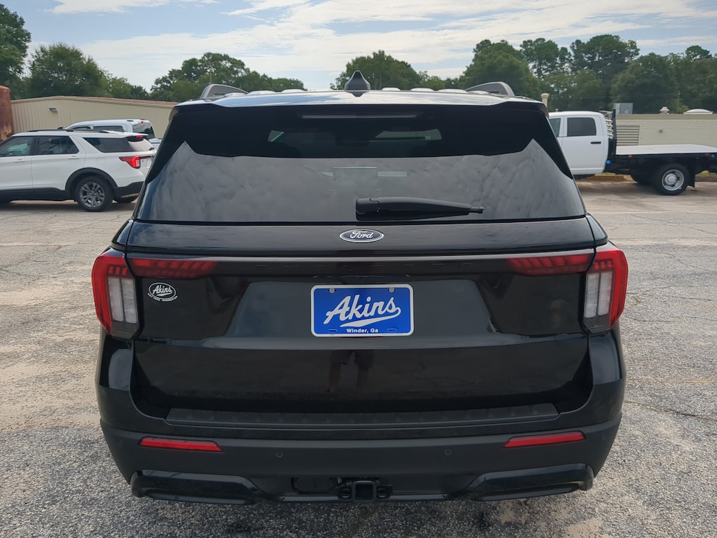 New 2026 Ford Explorer ST-Line SUV