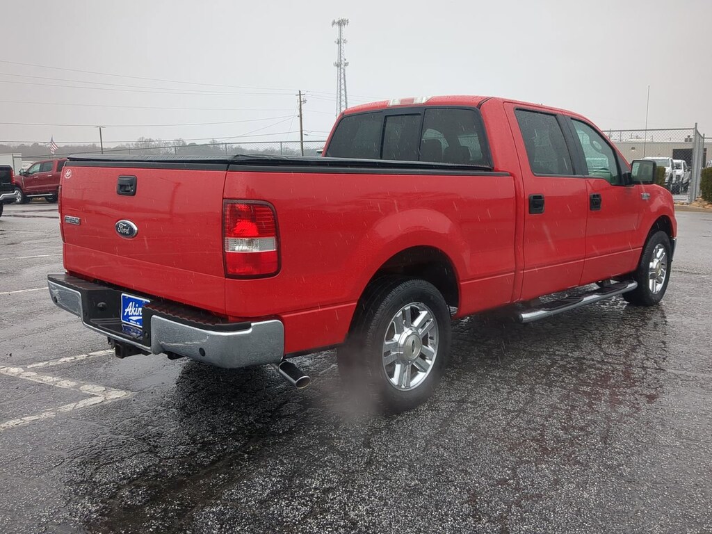Used 2006 Ford F-150 XLT Crew Cab Truck