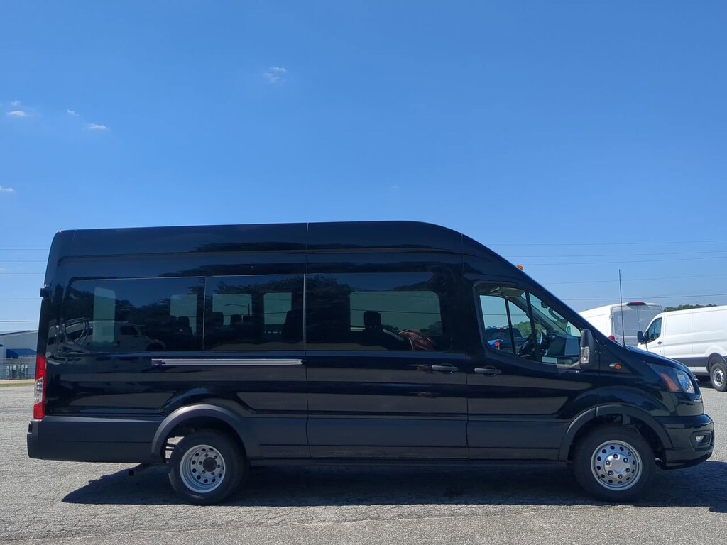 New 2025 Ford Transit Passenger Wagon XLT VAN