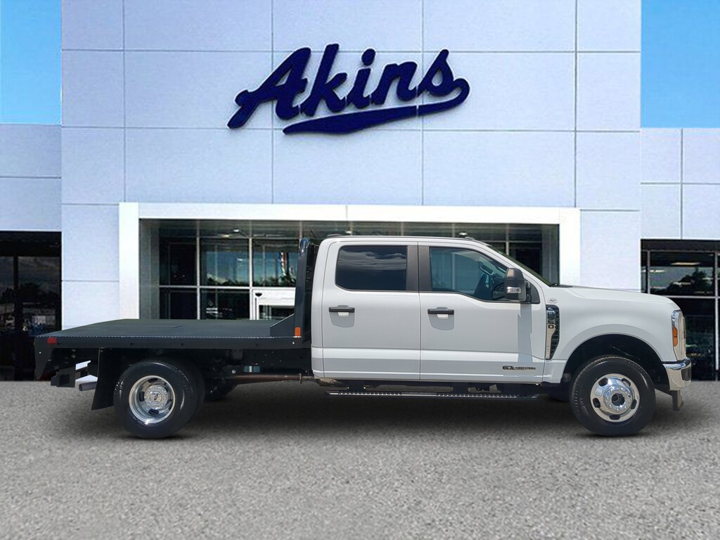 Certified 2025 Ford Superduty Incomplete CREW CAB TRUCK
