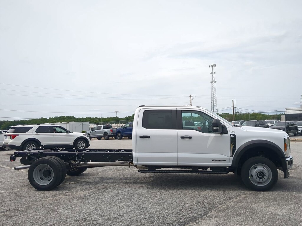 New 2026 Ford Super Duty F-450 DRW XL TRUCK