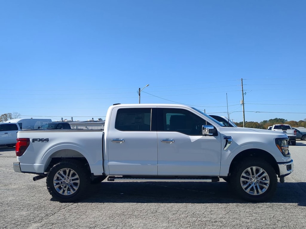 New 2025 Ford F-150 XLT TRUCK