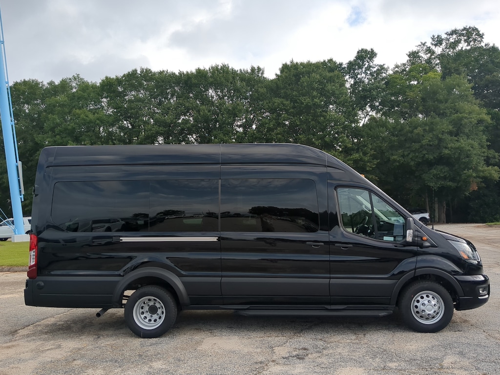 New 2026 Ford Transit Passenger Wagon XLT VAN