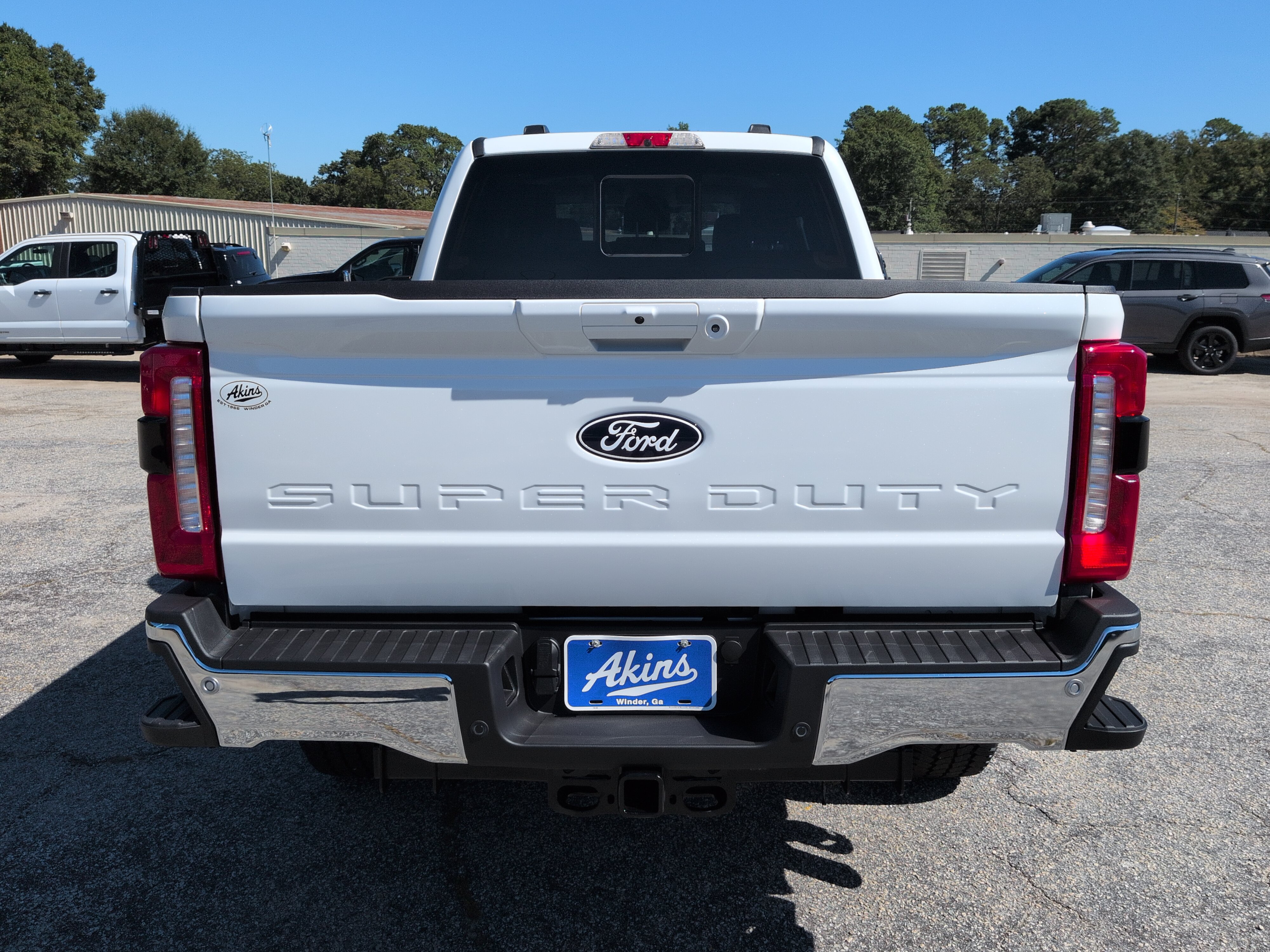New 2027 Ford Super Duty F-250 SRW LARIAT TRUCK