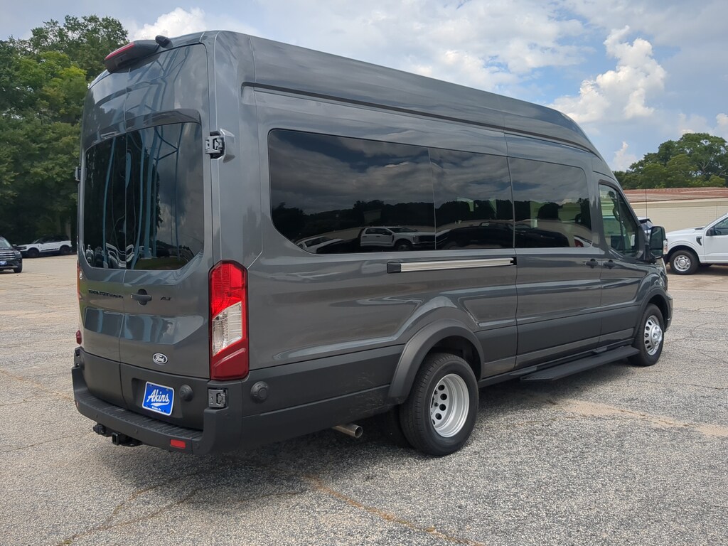 New 2026 Ford Transit Passenger Wagon XLT VAN