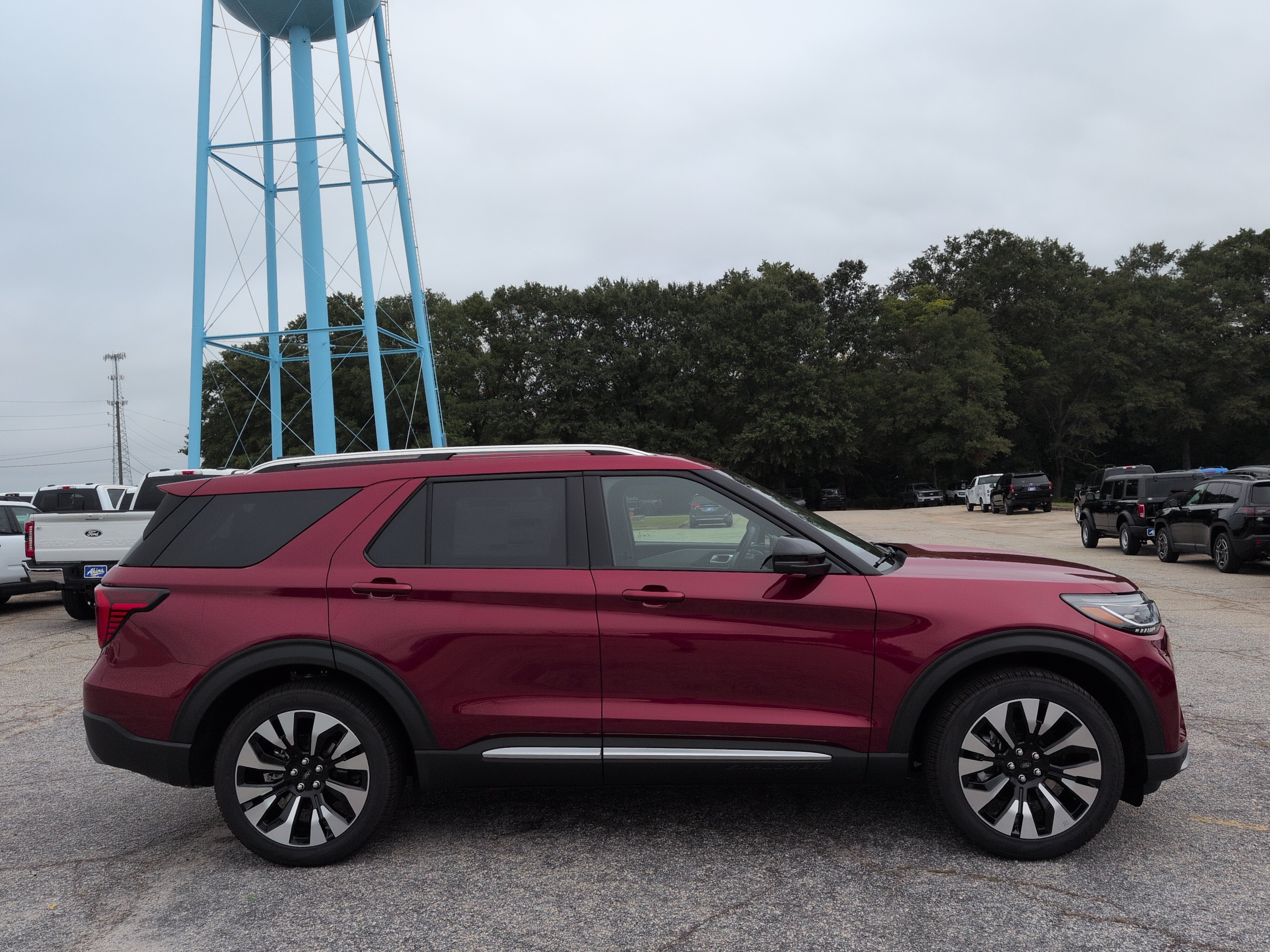 New 2027 Ford Explorer Platinum SUV