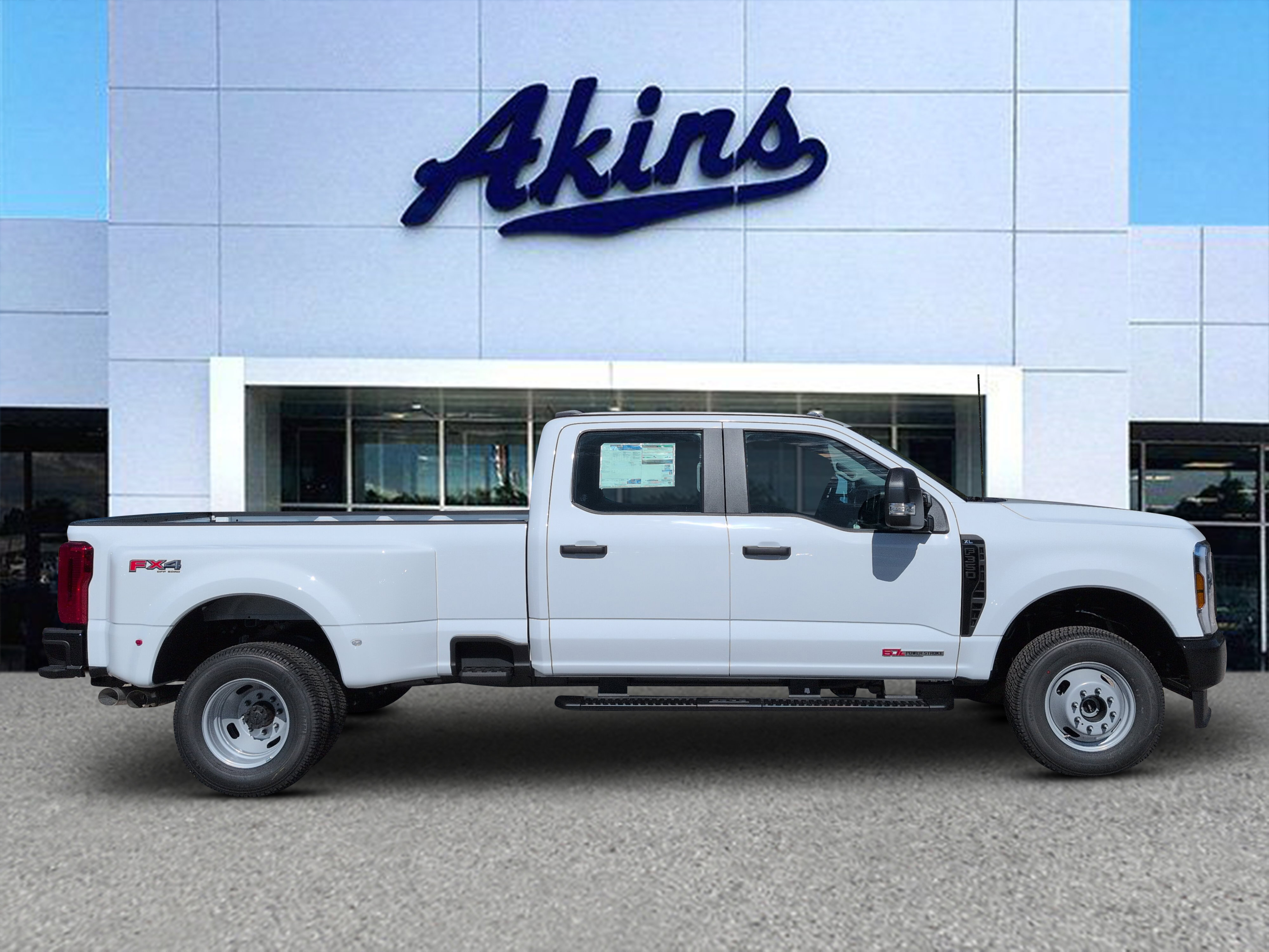  Ford Super Duty F-350 DRW