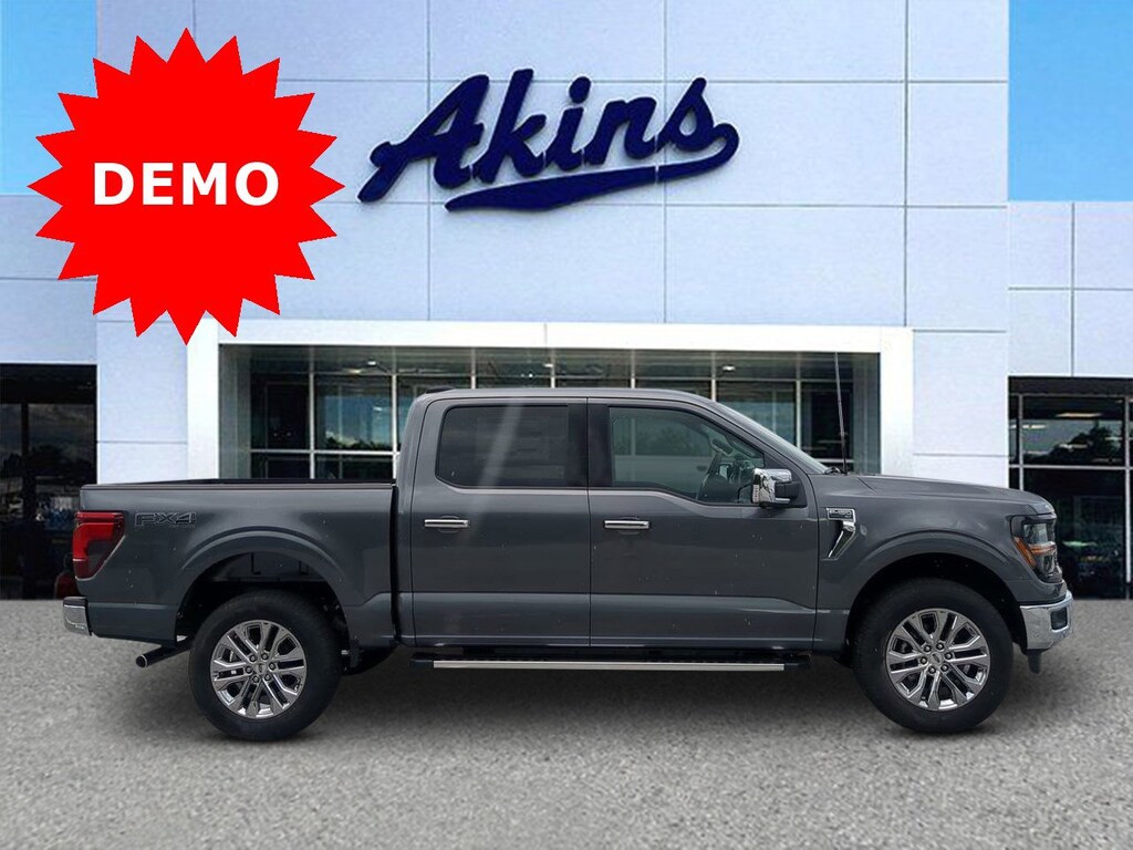 New 2025 Ford F-150 XLT TRUCK