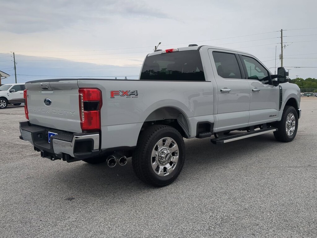 New 2026 Ford Super Duty F-250 SRW Lariat TRUCK