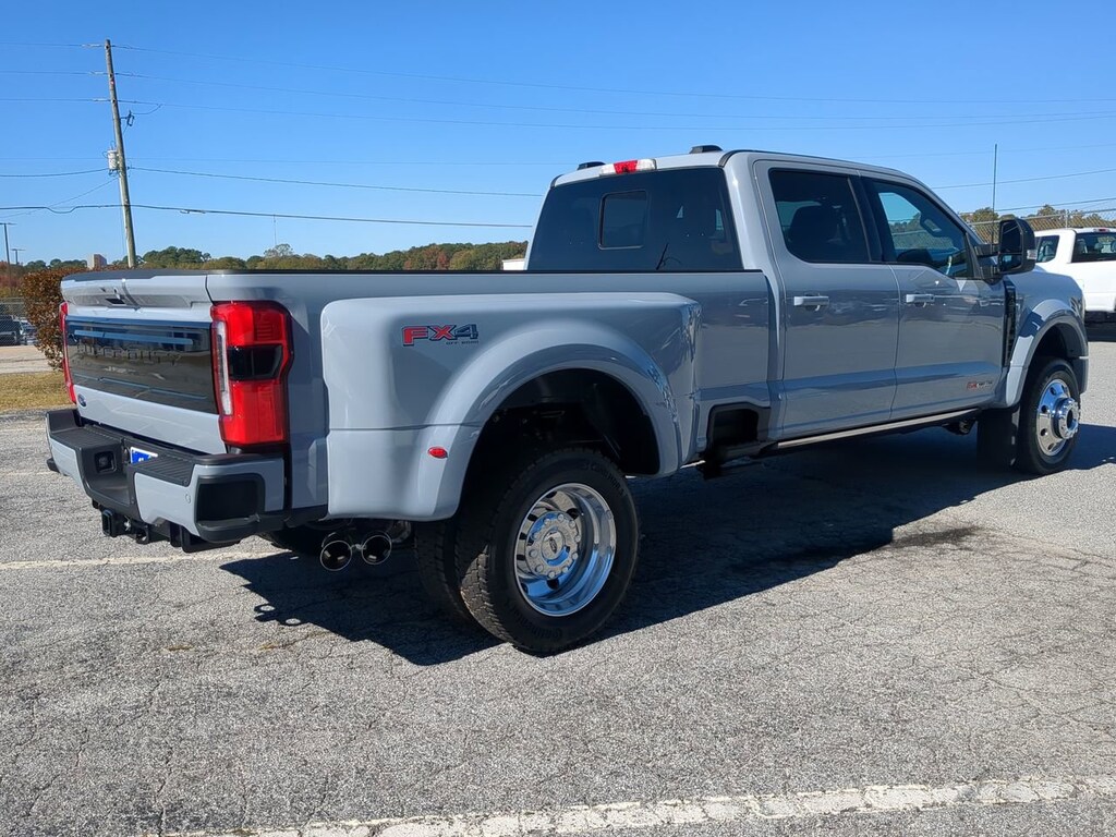 Used 2025 Ford F-450 Platinum DRW Crew Cab Long Bed Truck