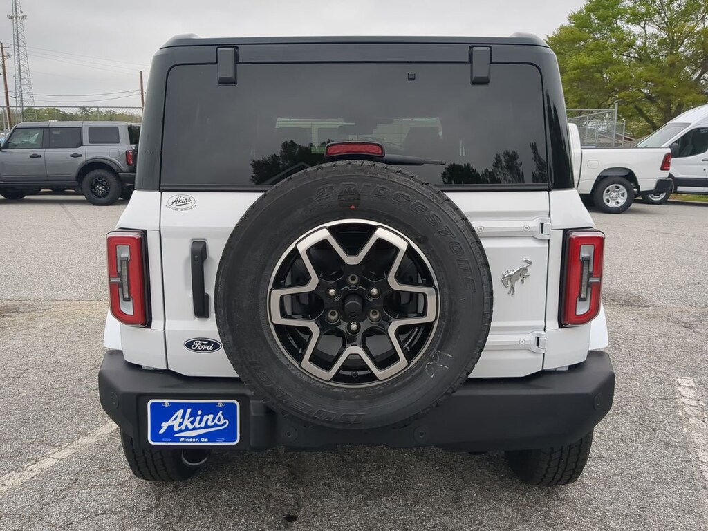 New 2026 Ford Bronco Outer Banks SUV