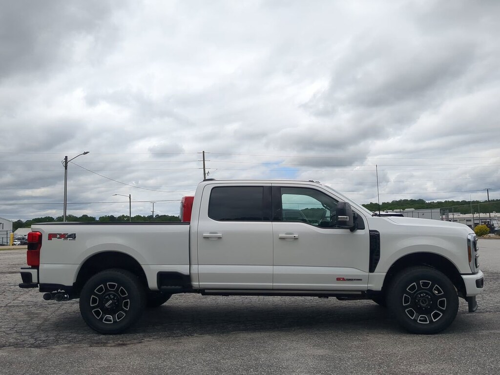 New 2026 Ford Super Duty F-250 SRW Platinum TRUCK