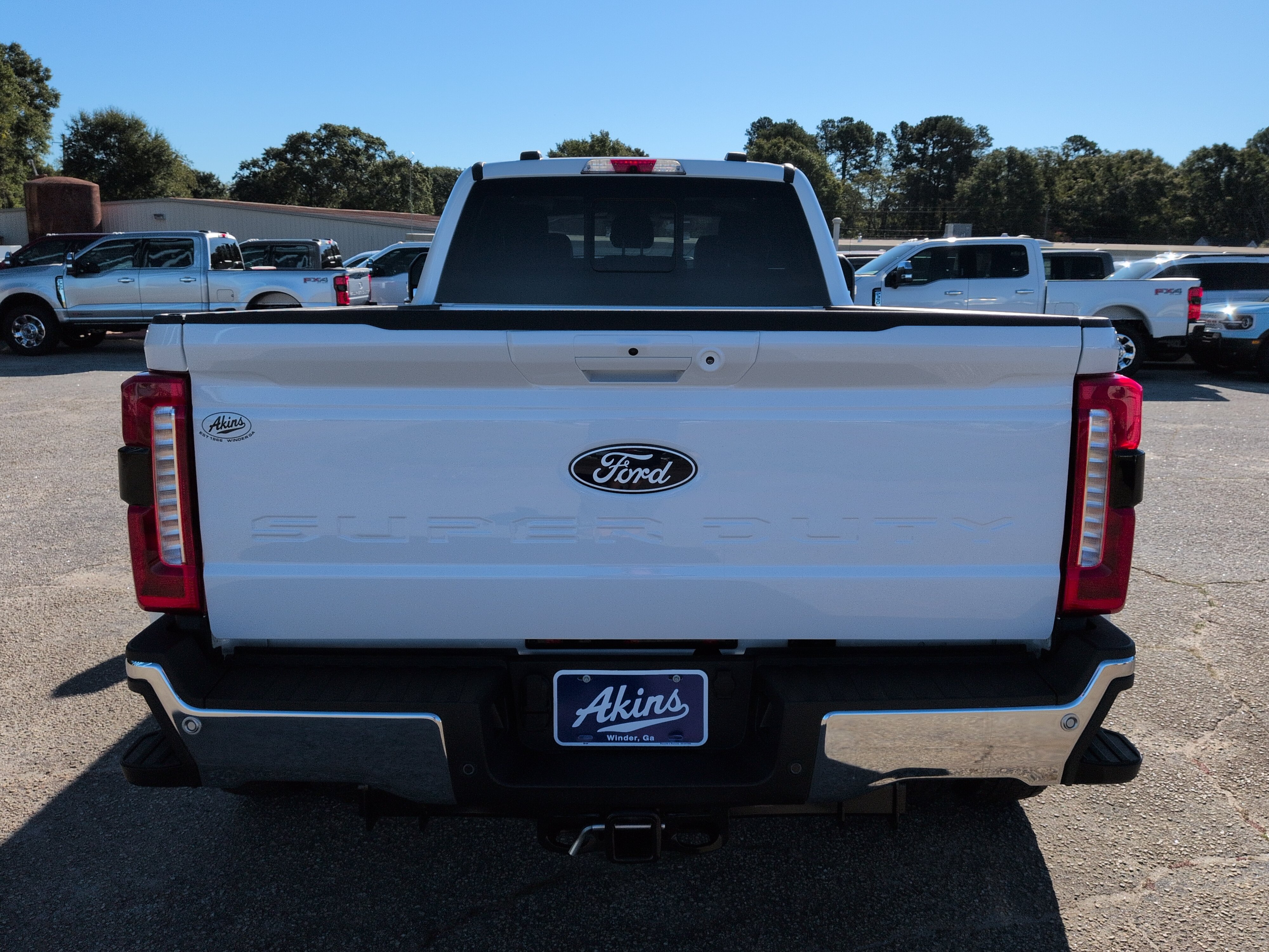 New 2027 Ford Super Duty F-450 DRW LARIAT TRUCK