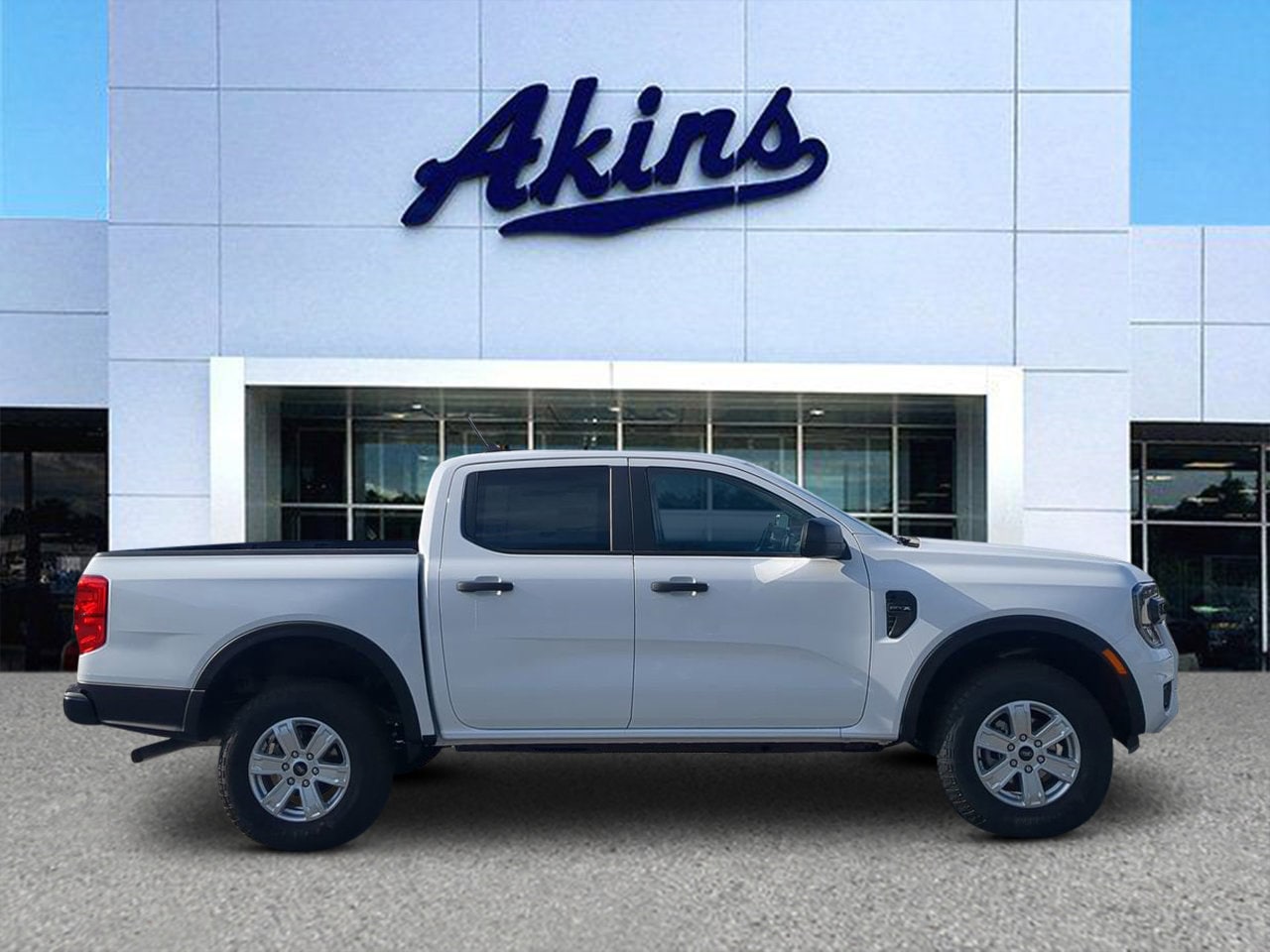 2025 Ford Ranger XL's photo