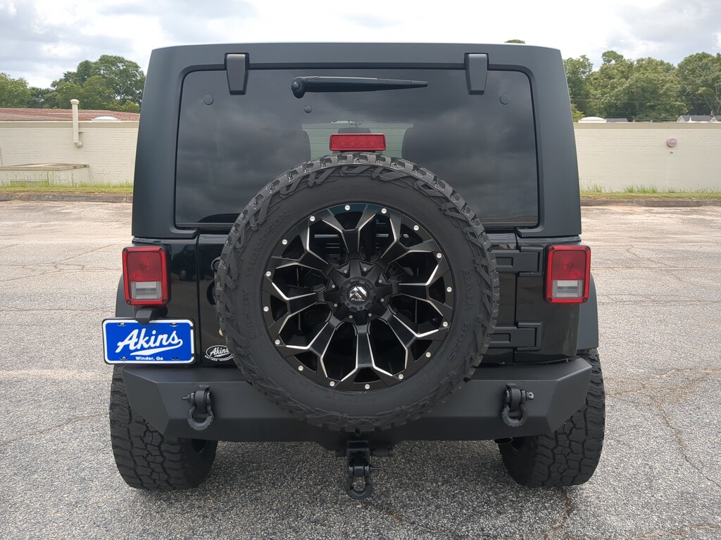 Used 2014 Jeep Wrangler Unlimited Rubicon SUV