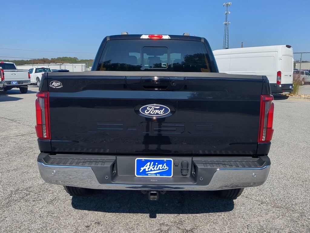 New 2025 Ford F-150 LARIAT TRUCK