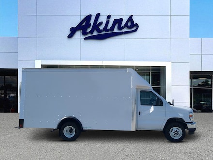 2025 Ford E-450 Rockport VAN