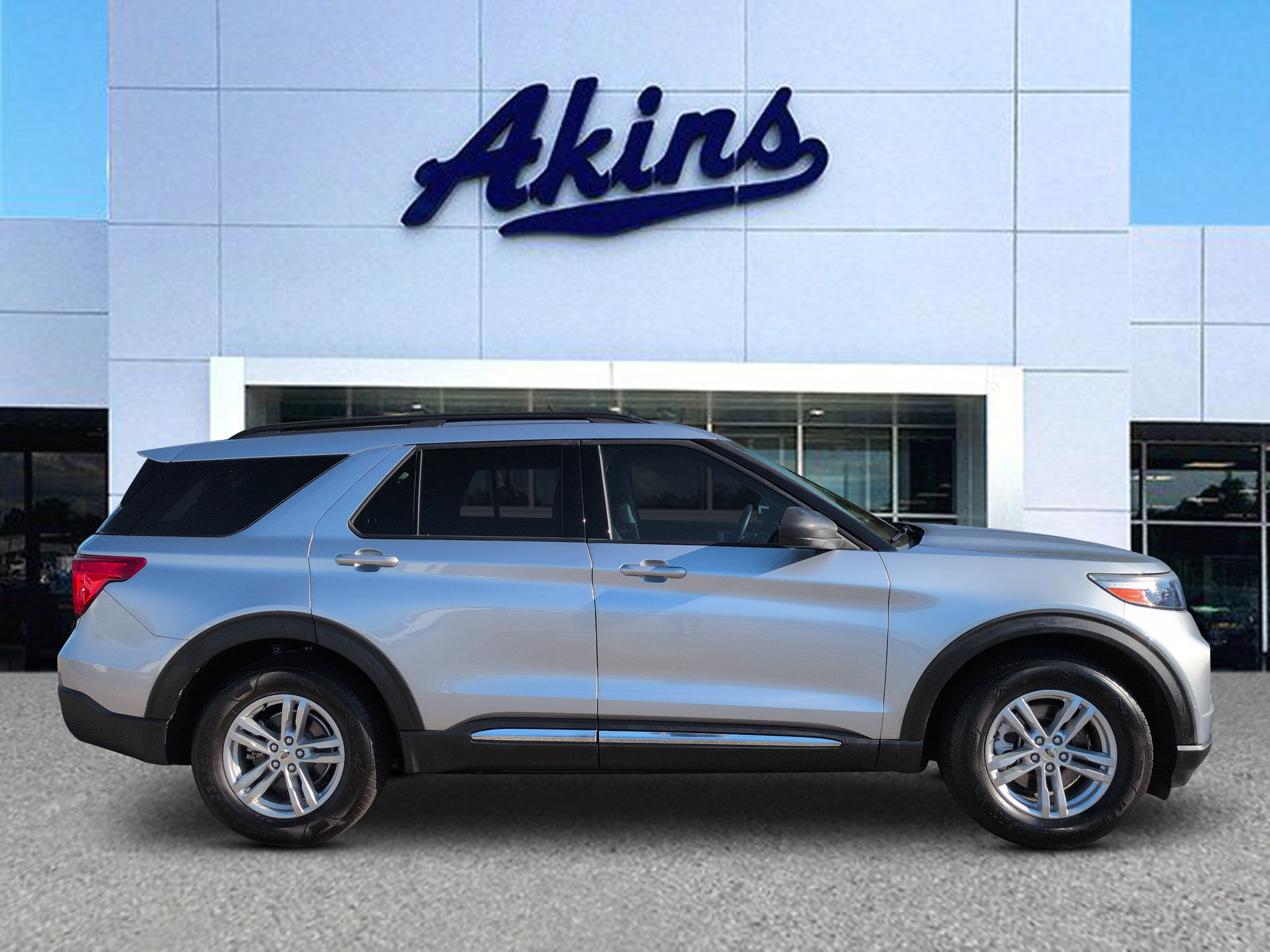 2022 Ford Explorer