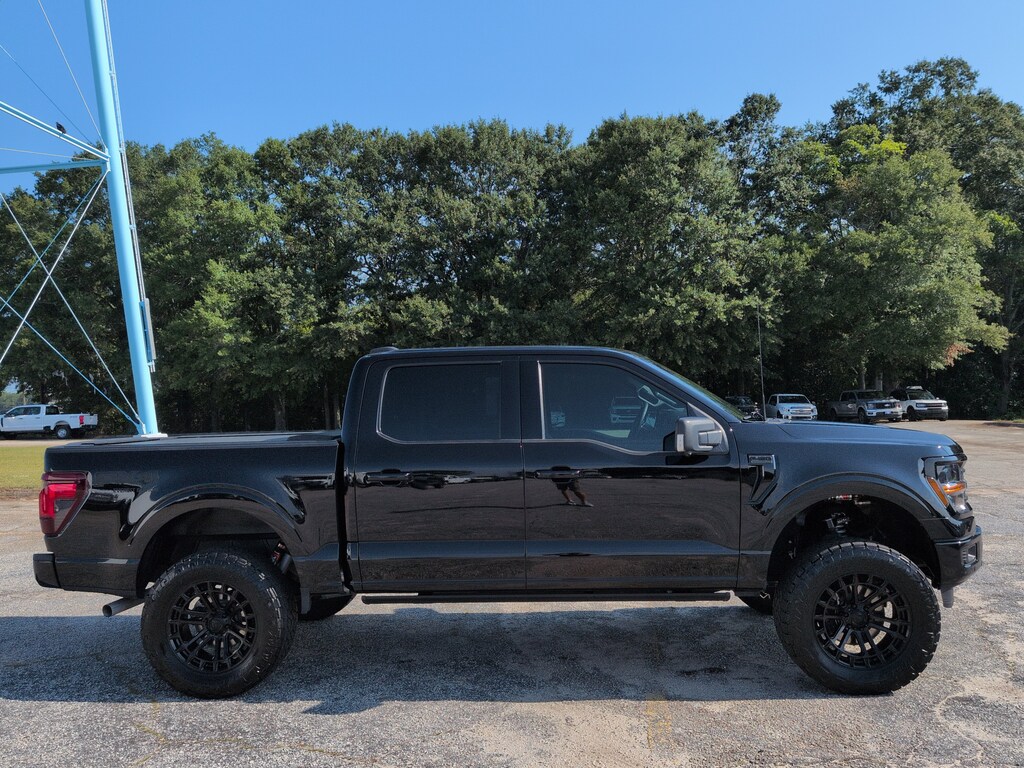 Used 2024 Ford F-150 XLT Crew Cab