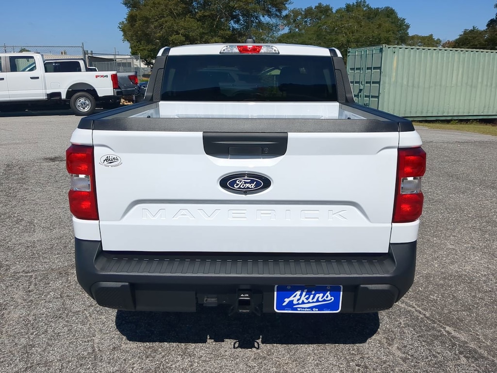 New 2025 Ford Maverick XL TRUCK