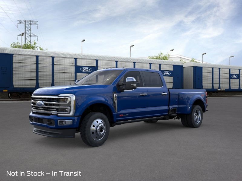 2026 Ford F-450 Super Duty Platinum's photo