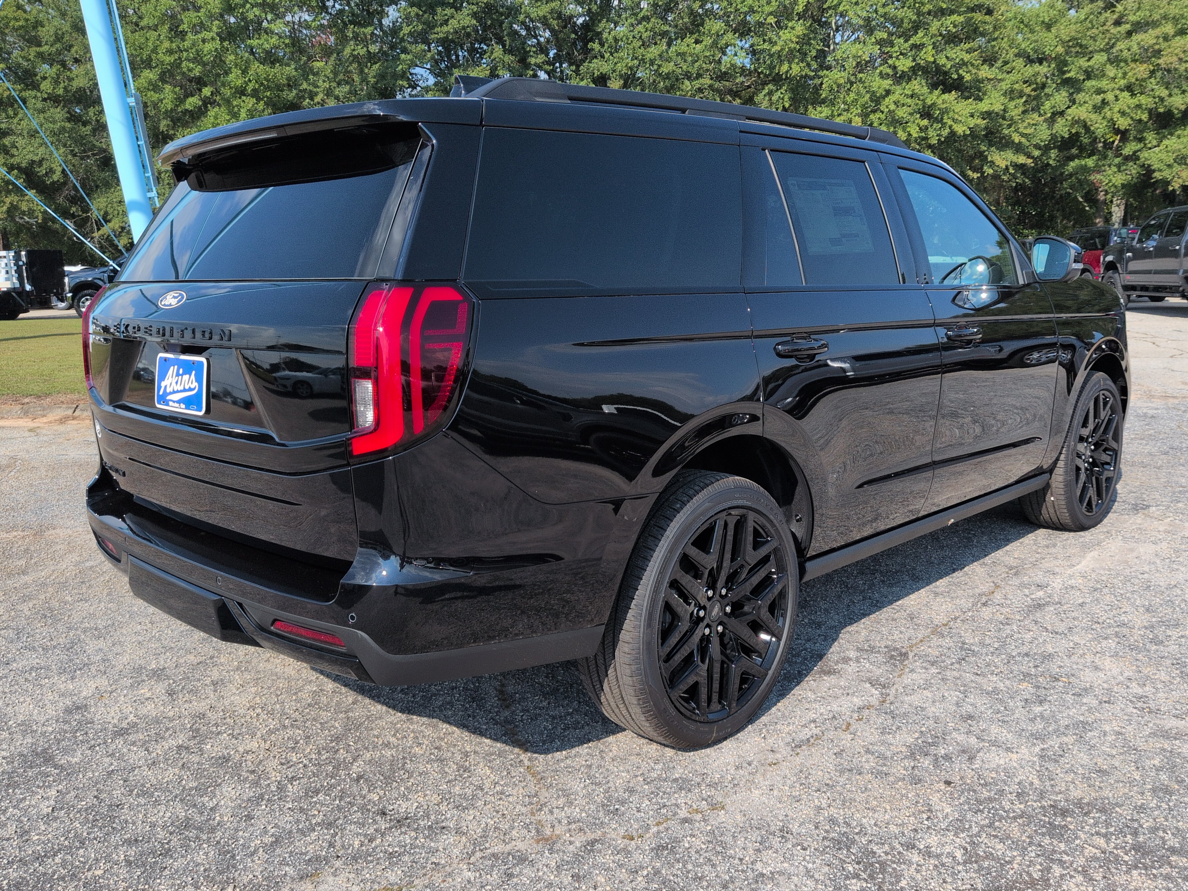 New 2027 Ford Expedition Platinum SUV